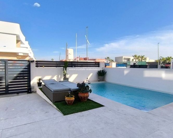 Image No.23-3 Bed Villa for sale