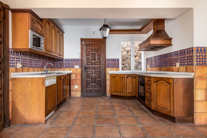 Image No.7-Villa de 7 chambres à vendre à Almuñécar