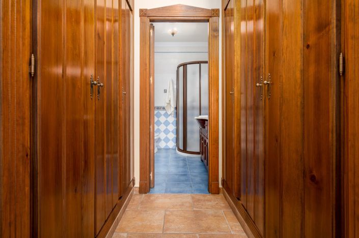 Image No.19-Villa de 4 chambres à vendre à Nerja