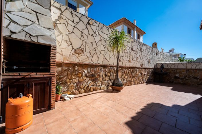 Image No.34-Villa de 4 chambres à vendre à Nerja