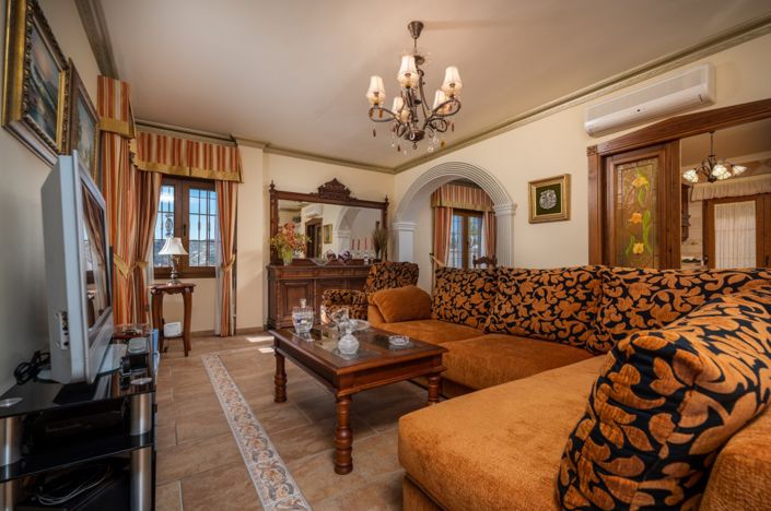 Image No.7-Villa de 4 chambres à vendre à Nerja