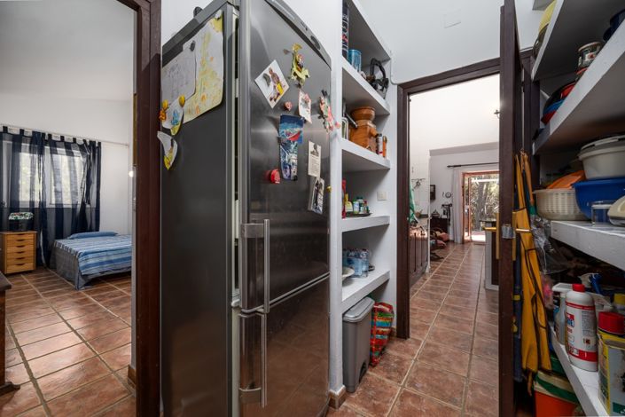 Image No.27-4 Bed Villa for sale