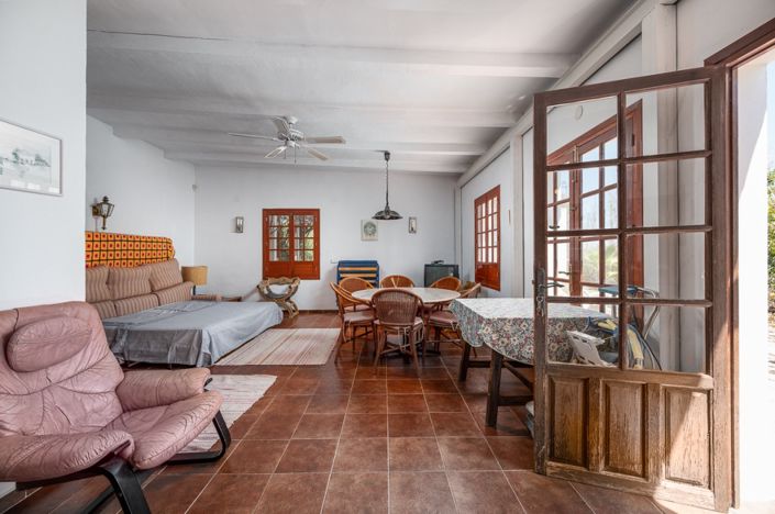 Image No.47-4 Bed Villa for sale