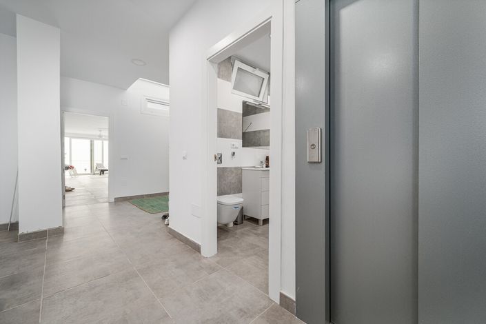Image No.34-6 Bed Villa for sale