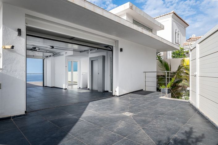 Image No.4-6 Bed Villa for sale