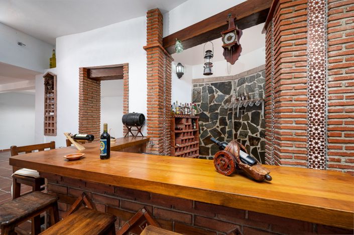 Image No.20-5 Bed Villa for sale