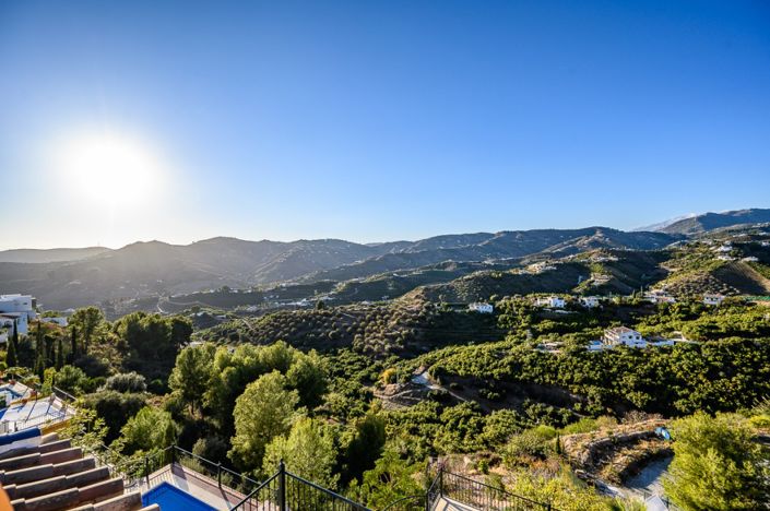 Image No.23-5 Bed Villa for sale