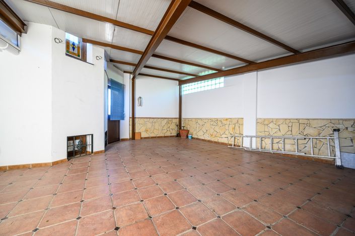 Image No.24-5 Bed Villa for sale