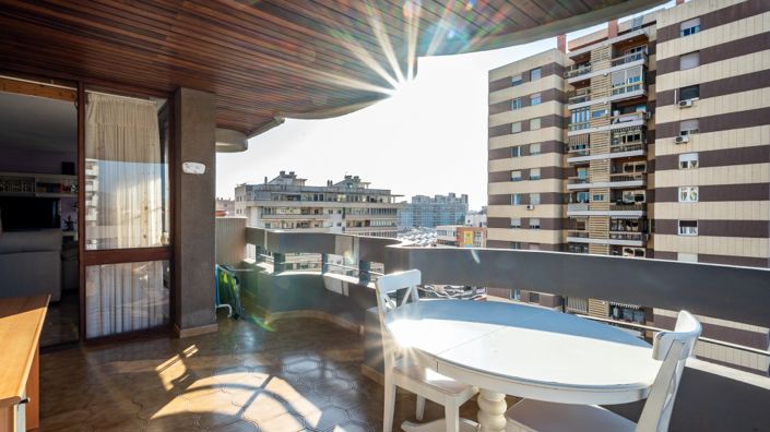 Image No.21-3 Bed Apartment for sale