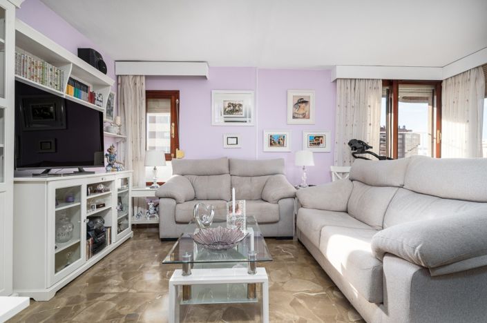 Image No.23-3 Bed Apartment for sale