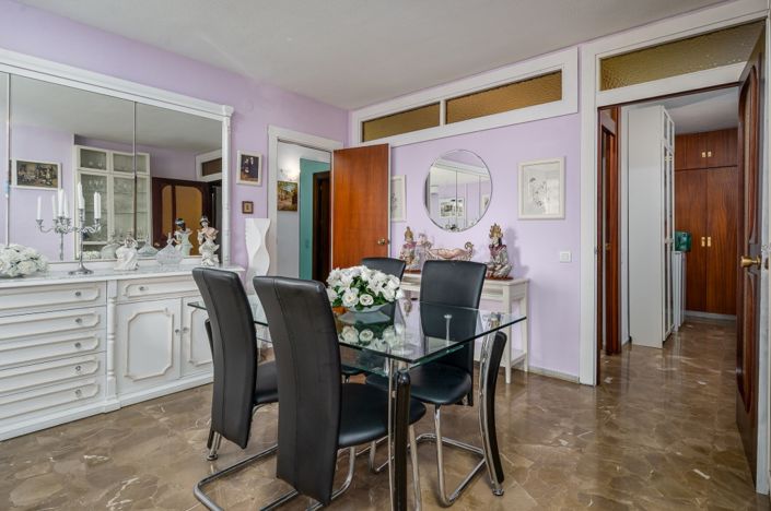 Image No.25-3 Bed Apartment for sale