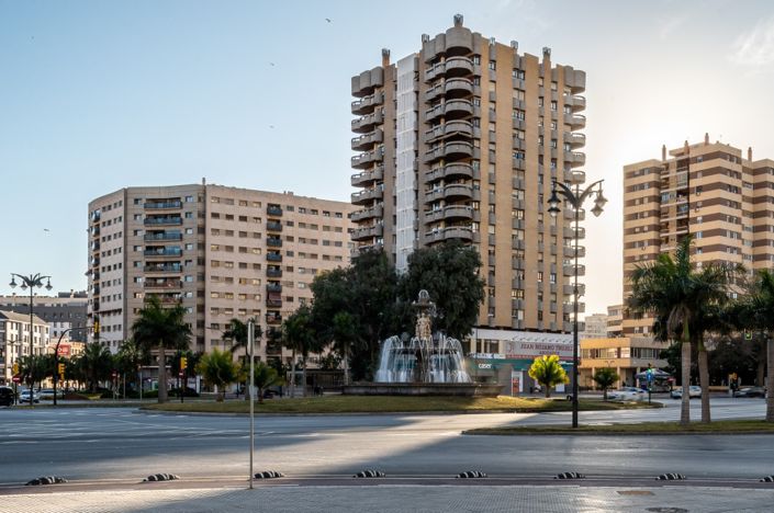 Image No.31-3 Bed Apartment for sale