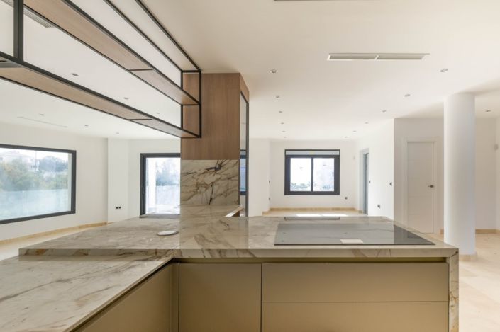 Image No.21-5 Bed Villa for sale