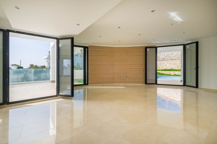 Image No.4-5 Bed Villa for sale