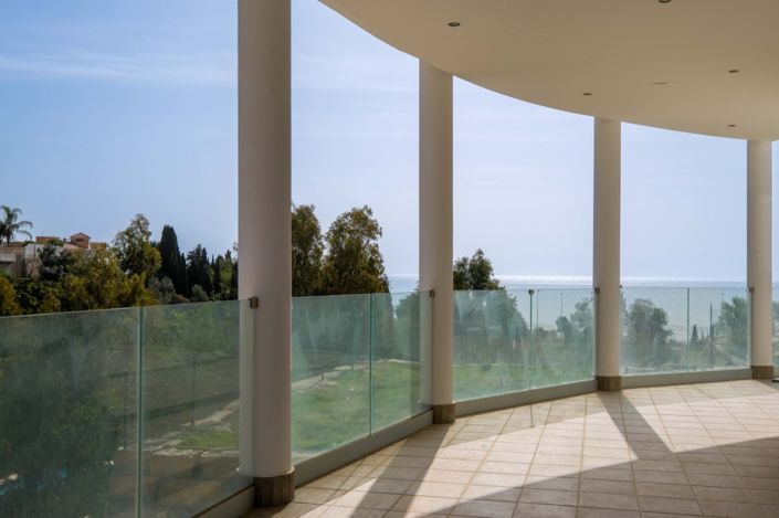 Image No.5-5 Bed Villa for sale