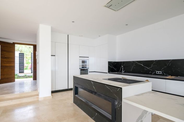 Image No.16-Villa de 4 chambres à vendre à Benalmadena