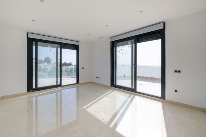 Image No.5-Villa de 4 chambres à vendre à Benalmadena