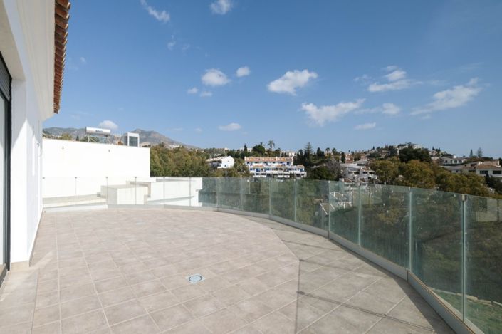 Image No.9-Villa de 4 chambres à vendre à Benalmadena