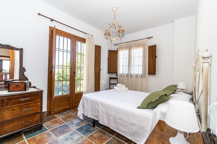 Image No.35-7 Bed Villa for sale