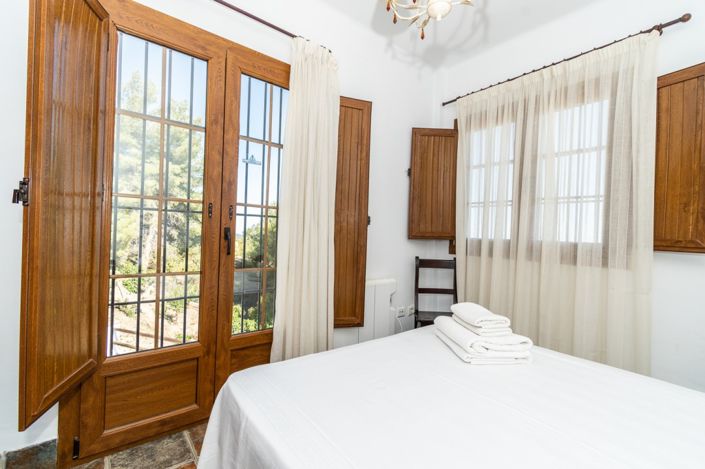 Image No.36-7 Bed Villa for sale