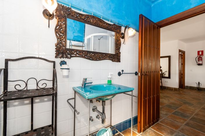 Image No.45-7 Bed Villa for sale