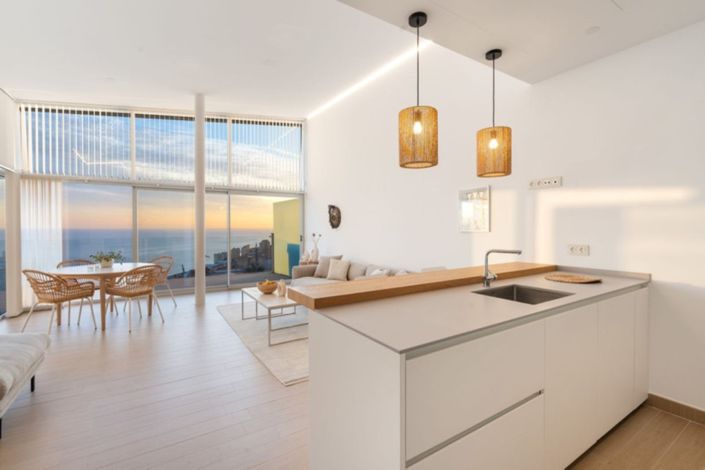 Image No.2-3 Bed Property for sale