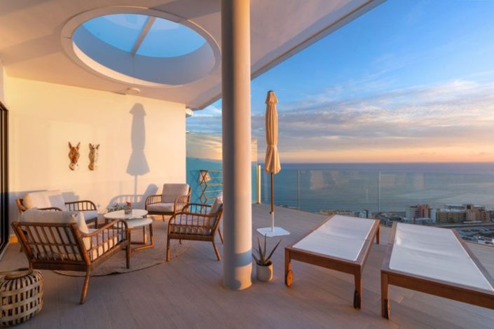 Image No.23-3 Bed Property for sale