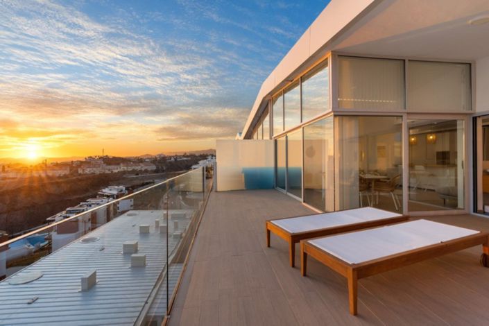 Image No.29-3 Bed Property for sale