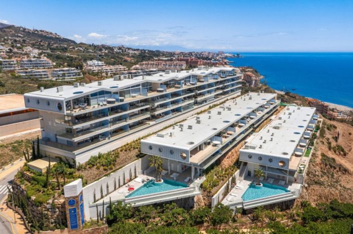 Image No.34-3 Bed Property for sale