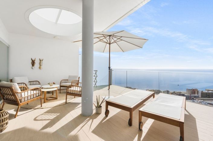 Image No.5-3 Bed Property for sale