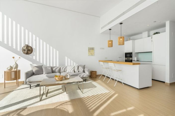 Image No.9-3 Bed Property for sale