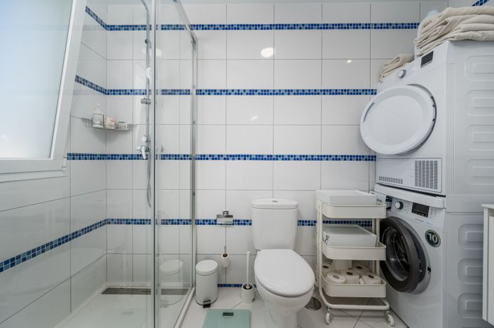 Image No.16-6 Bed Villa for sale