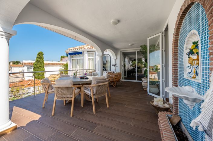 Image No.32-6 Bed Villa for sale