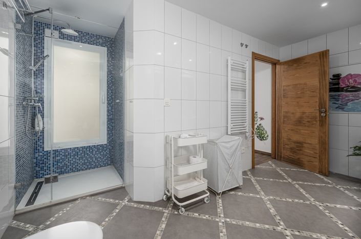 Image No.44-Villa de 6 chambres à vendre à Malaga