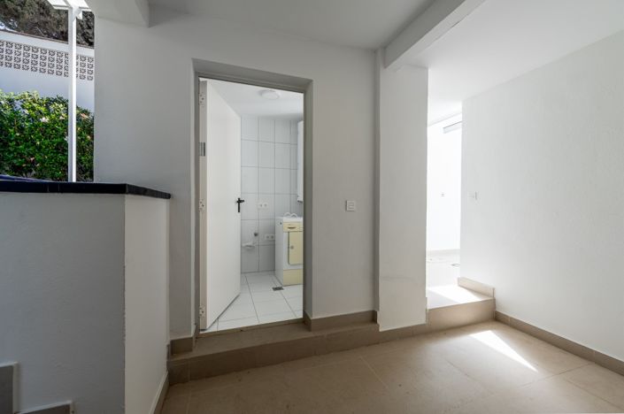 Image No.50-6 Bed Villa for sale