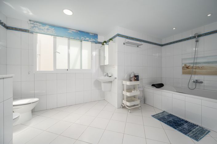 Image No.58-Villa de 6 chambres à vendre à Malaga