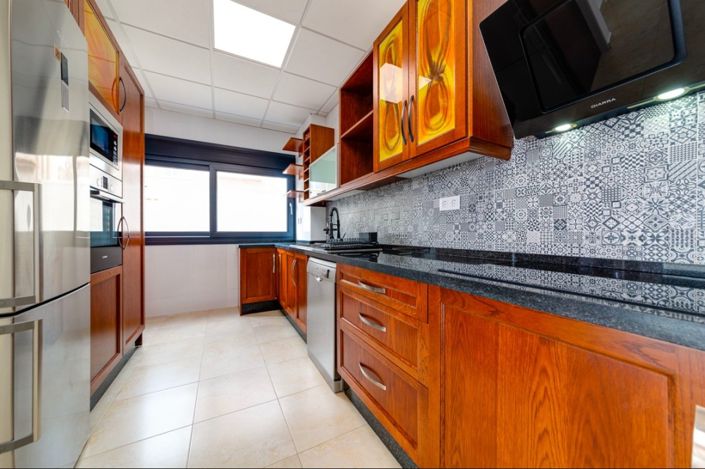 Image No.11-4 Bed Villa for sale