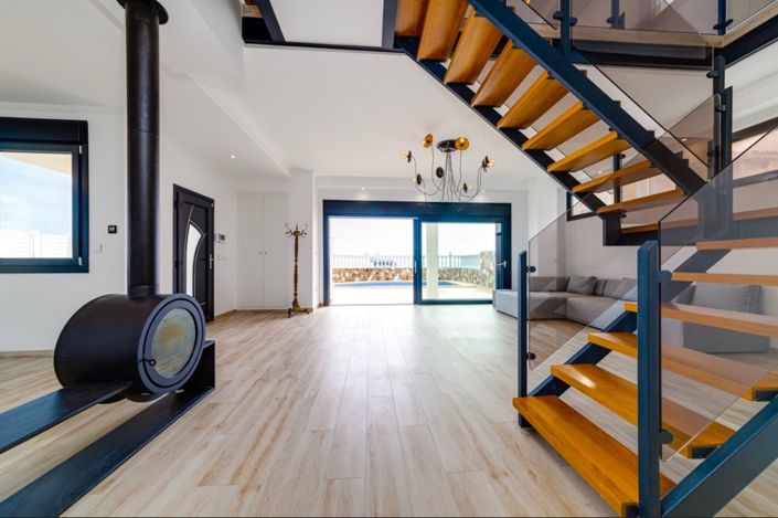 Image No.8-4 Bed Villa for sale