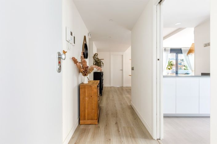 Image No.4-3 Bed Property for sale