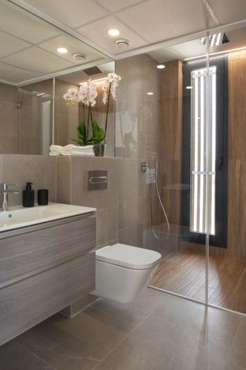 Image No.15-5 Bed Villa for sale