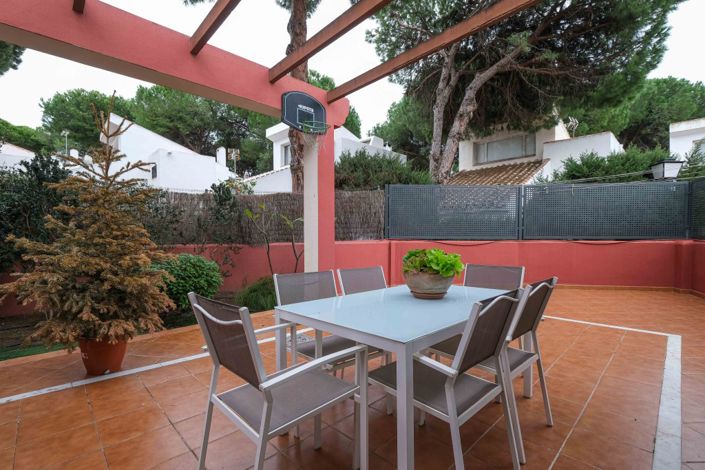 Image No.18-Jumelé de 2 chambres à vendre à Estepona