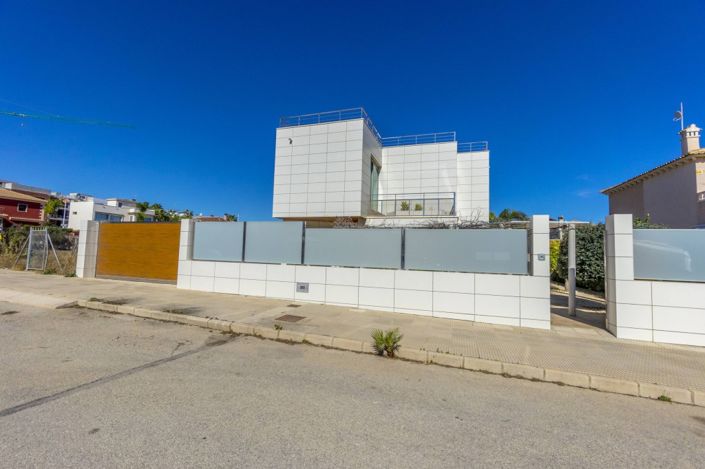 Image No.34-3 Bed Villa for sale