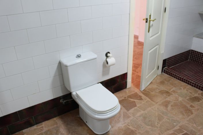 Image No.18-5 Bed Apartment for sale