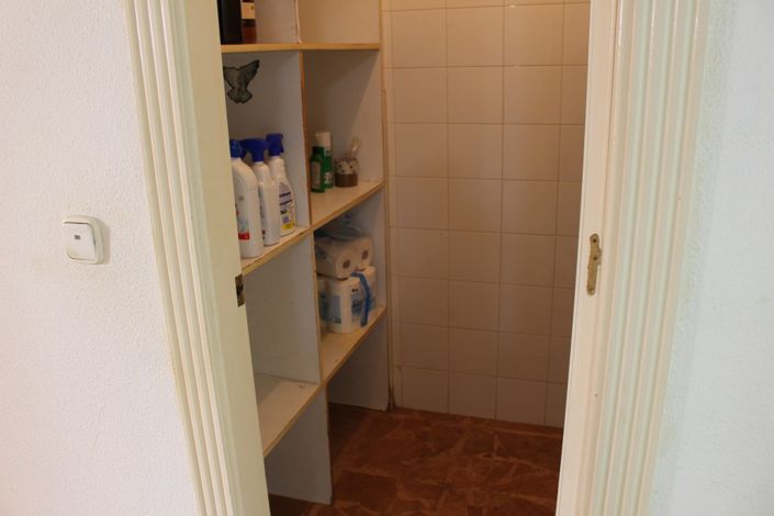 Image No.20-5 Bed Apartment for sale