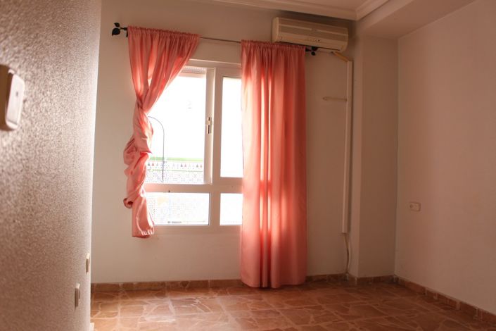 Image No.35-5 Bed Apartment for sale