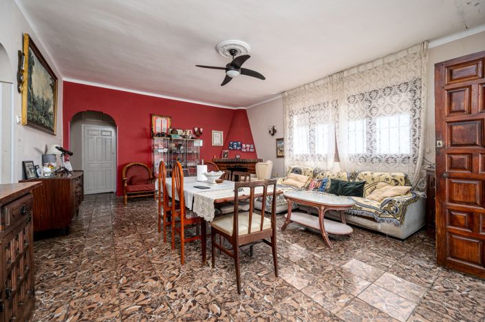 Image No.15-4 Bed Villa for sale