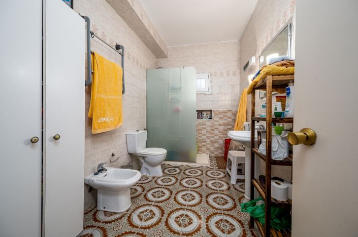 Image No.25-4 Bed Villa for sale