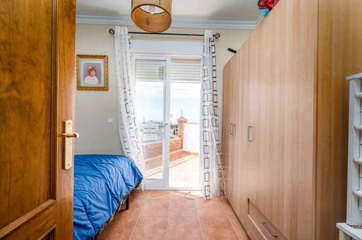 Image No.20-Jumelé de 4 chambres à vendre à Nerja