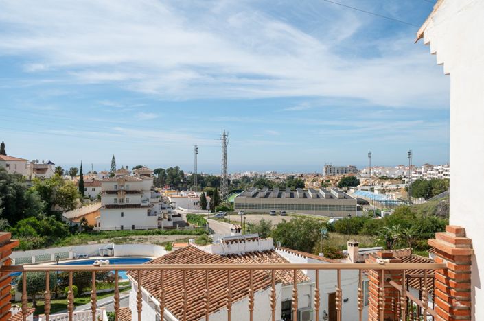 Image No.30-Jumelé de 4 chambres à vendre à Nerja