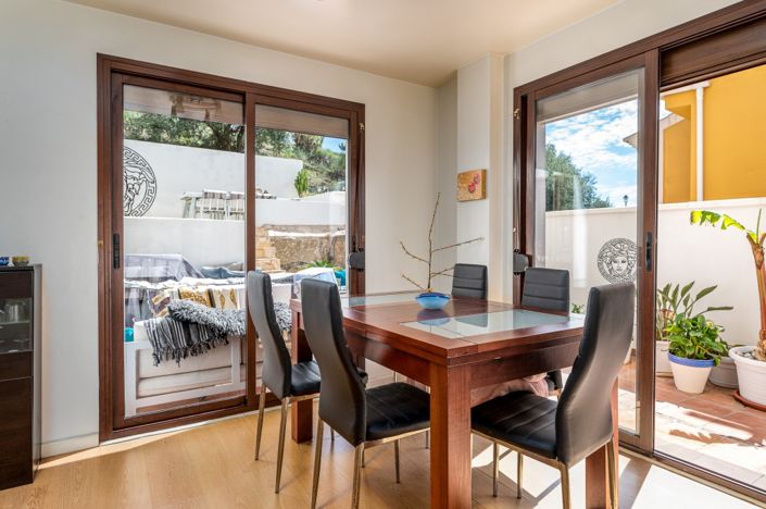 Image No.11-3 Bed Semi-Detached for sale